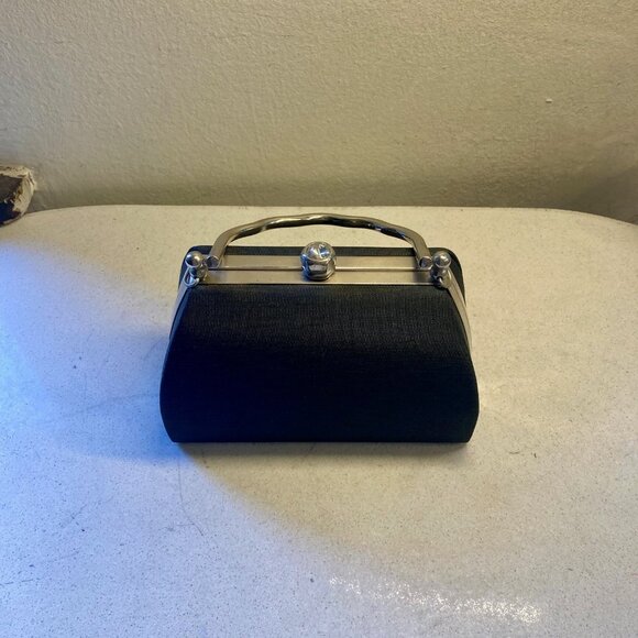 Black Chic Hard Shell Clutch Evening Bag - Picture 4 of 12